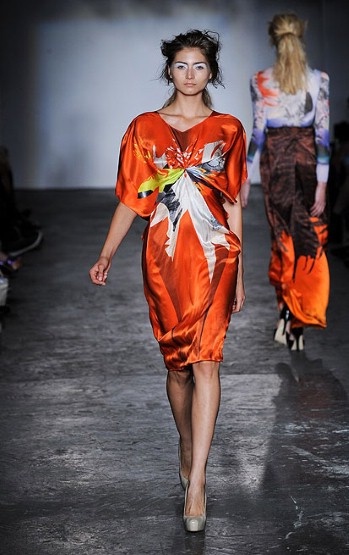 Цвет года 2012 от PANTONE – Tangerine Tango Цвет года 2012 от PANTONE – Tangerine Tango