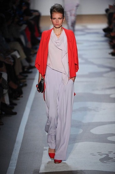 Цвет года 2012 от PANTONE – Tangerine Tango Цвет года 2012 от PANTONE – Tangerine Tango